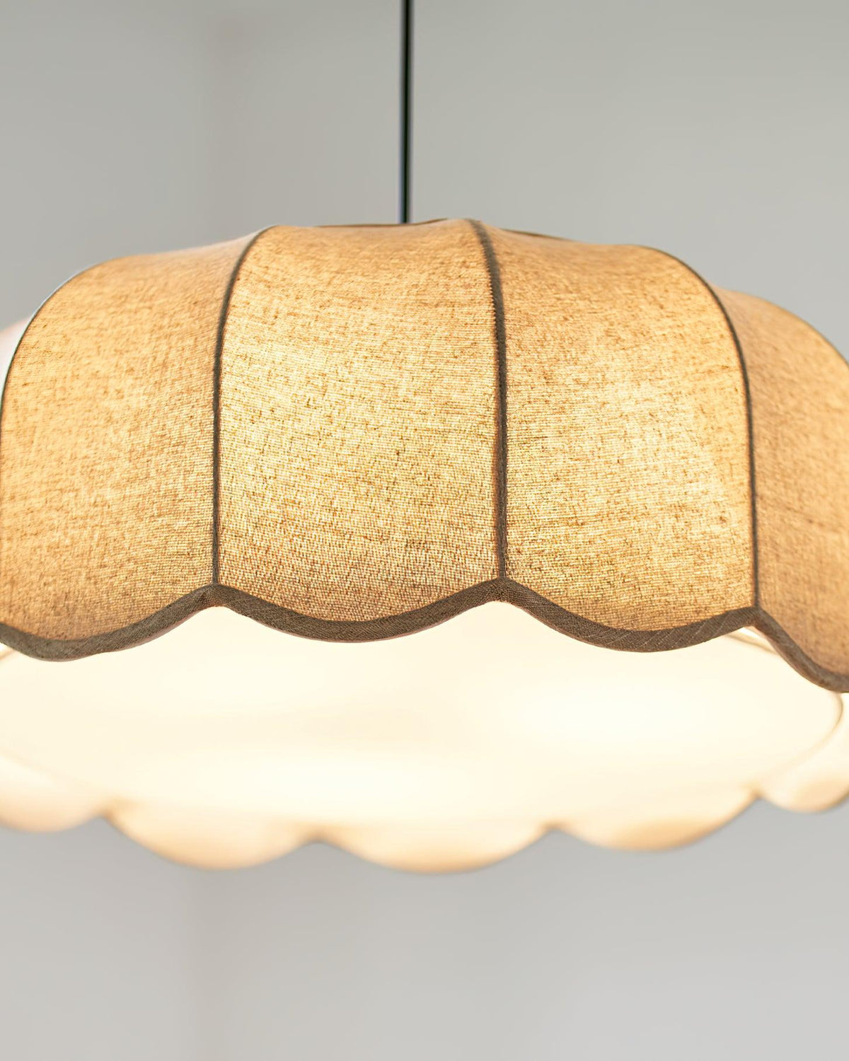 Linoaya lámpara colgante rústica con tejido beige