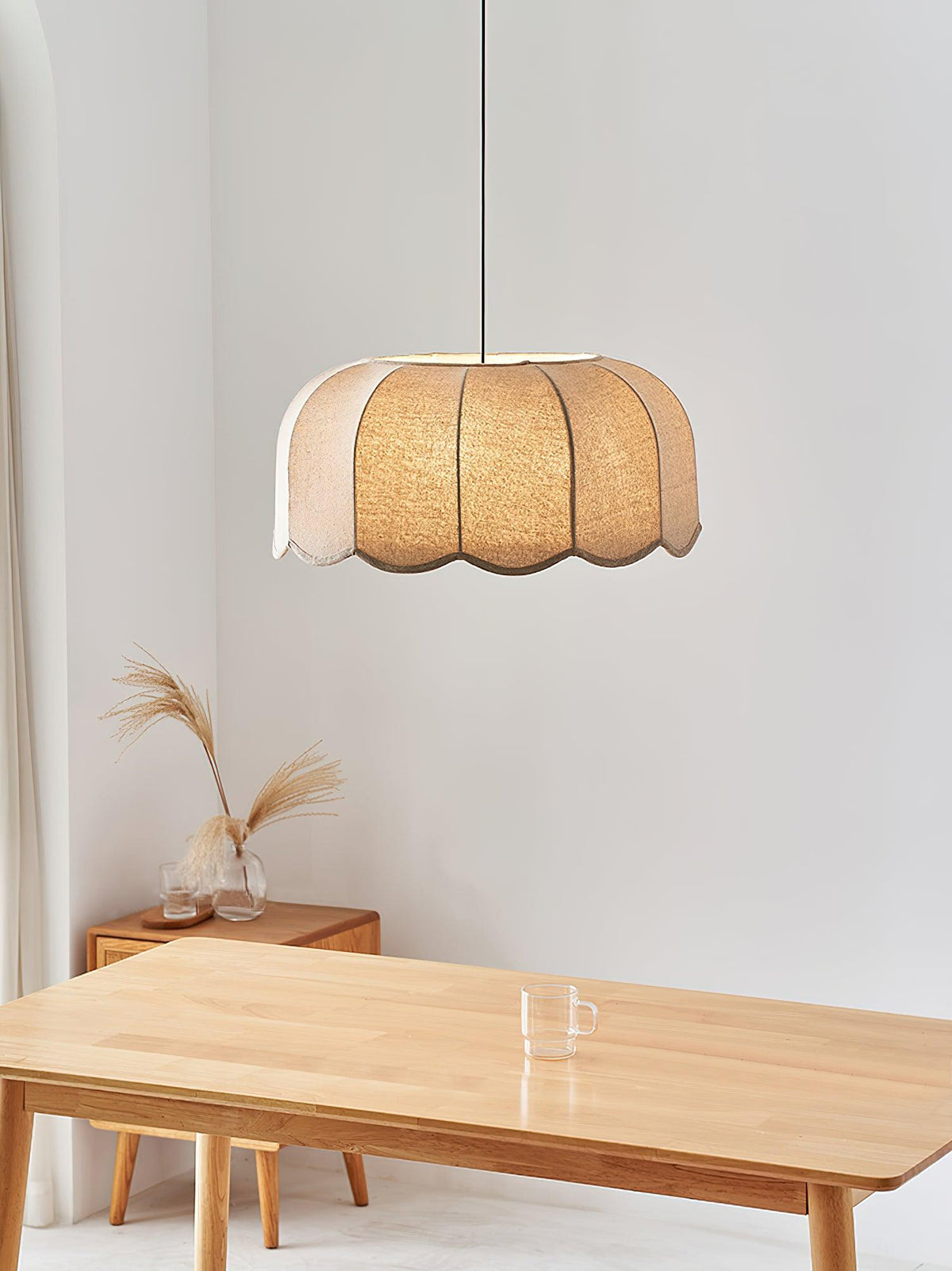 Linoaya lámpara colgante rústica con tejido beige