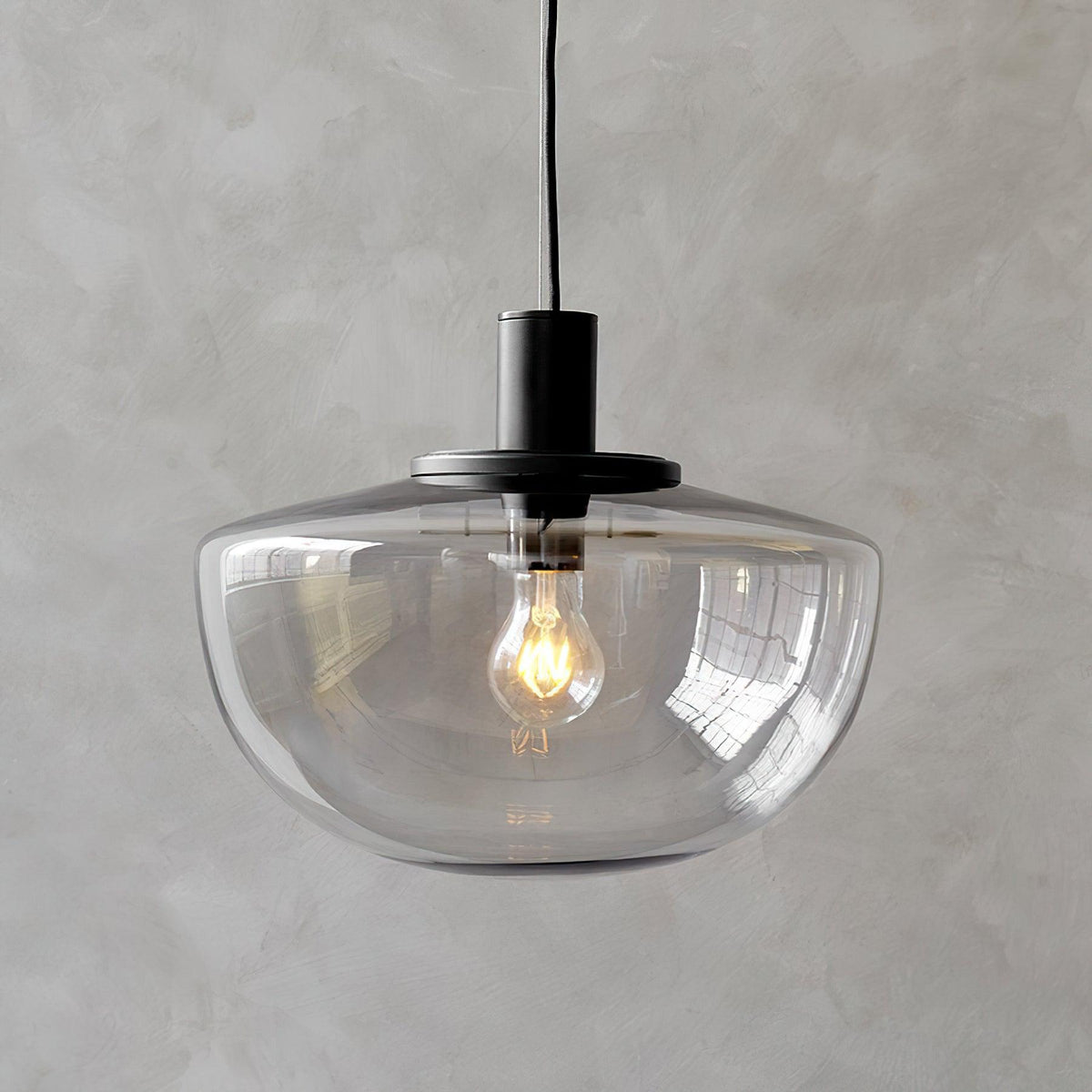 Lámpara colgante de vidrio cúpula metal montaje minimalista relajante