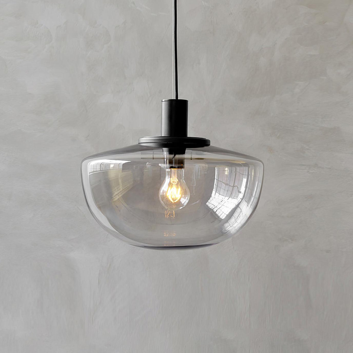 Lámpara colgante de vidrio cúpula metal montaje minimalista relajante