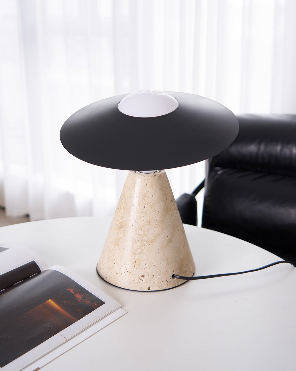 Elaalise lámpara de mesa