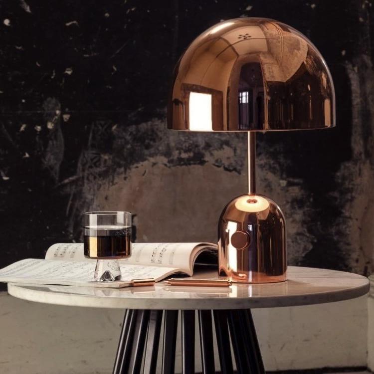 Ames de lujo Bell Table Light
