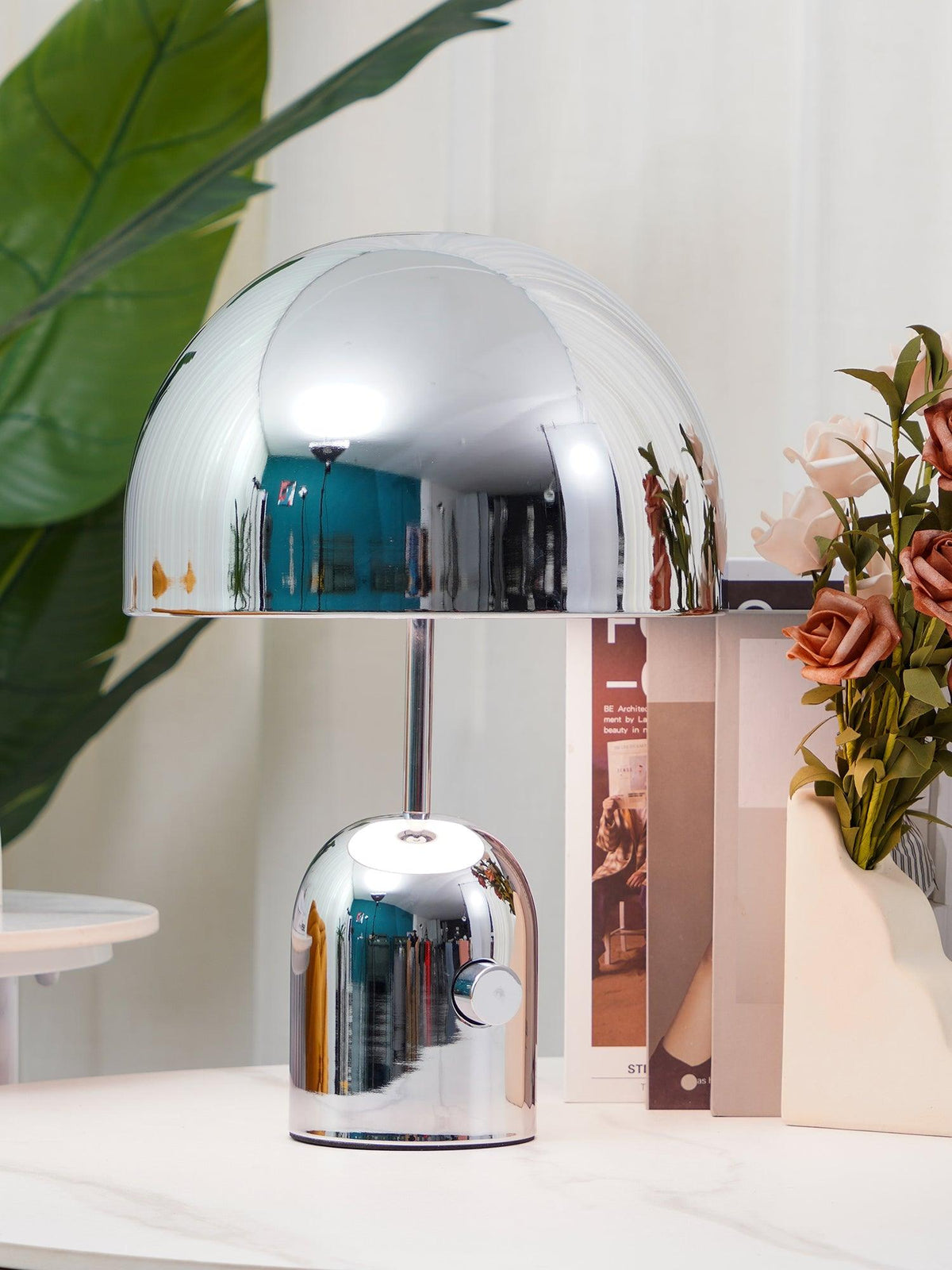 Ames de lujo Bell Table Light