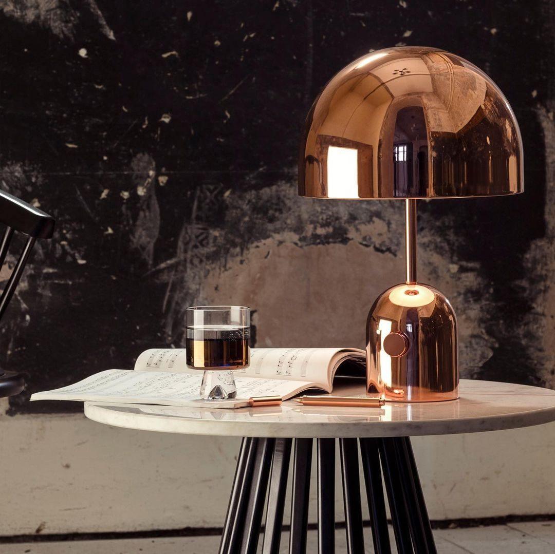 Ames de lujo Bell Table Light
