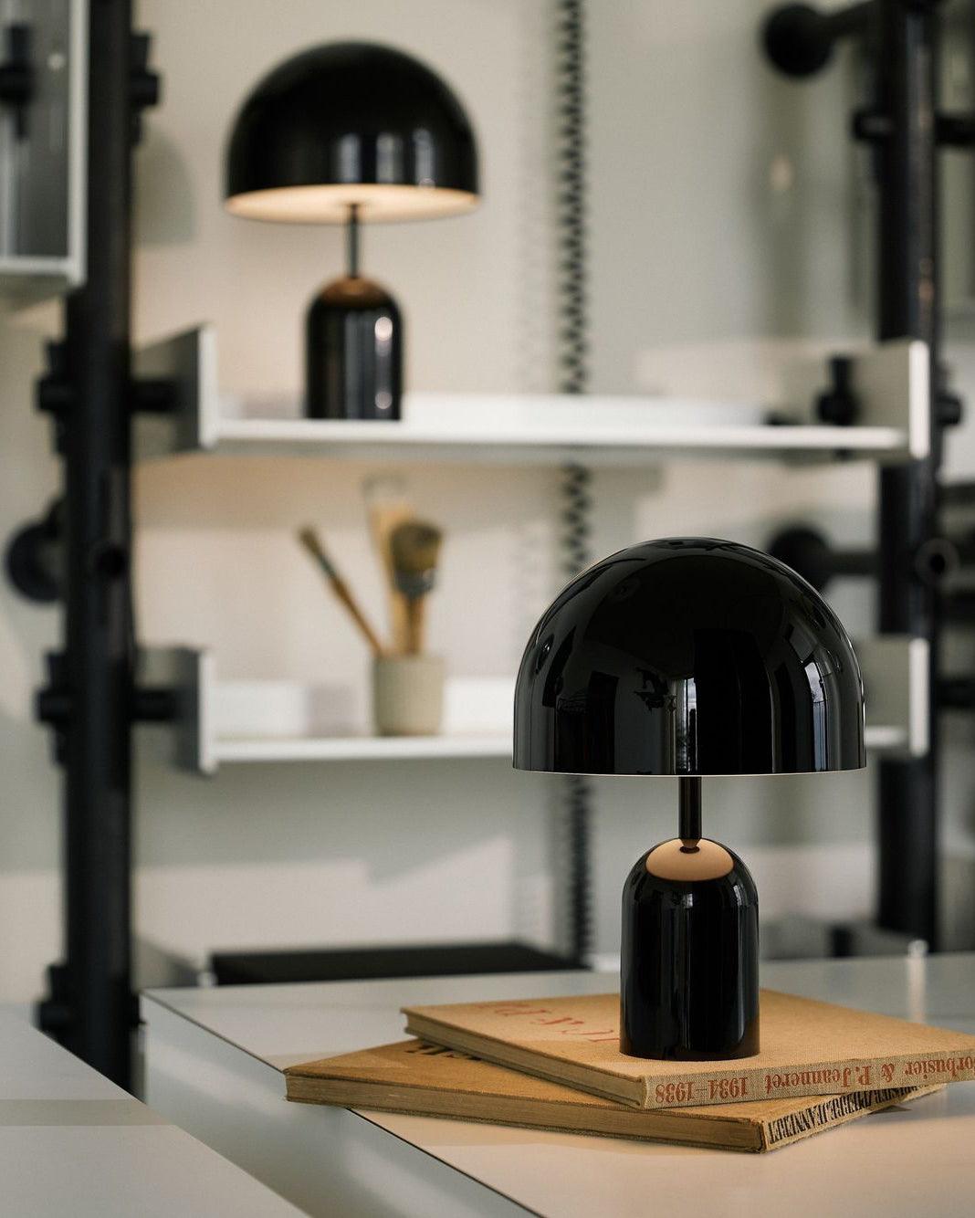 Ames de lujo Bell Table Light