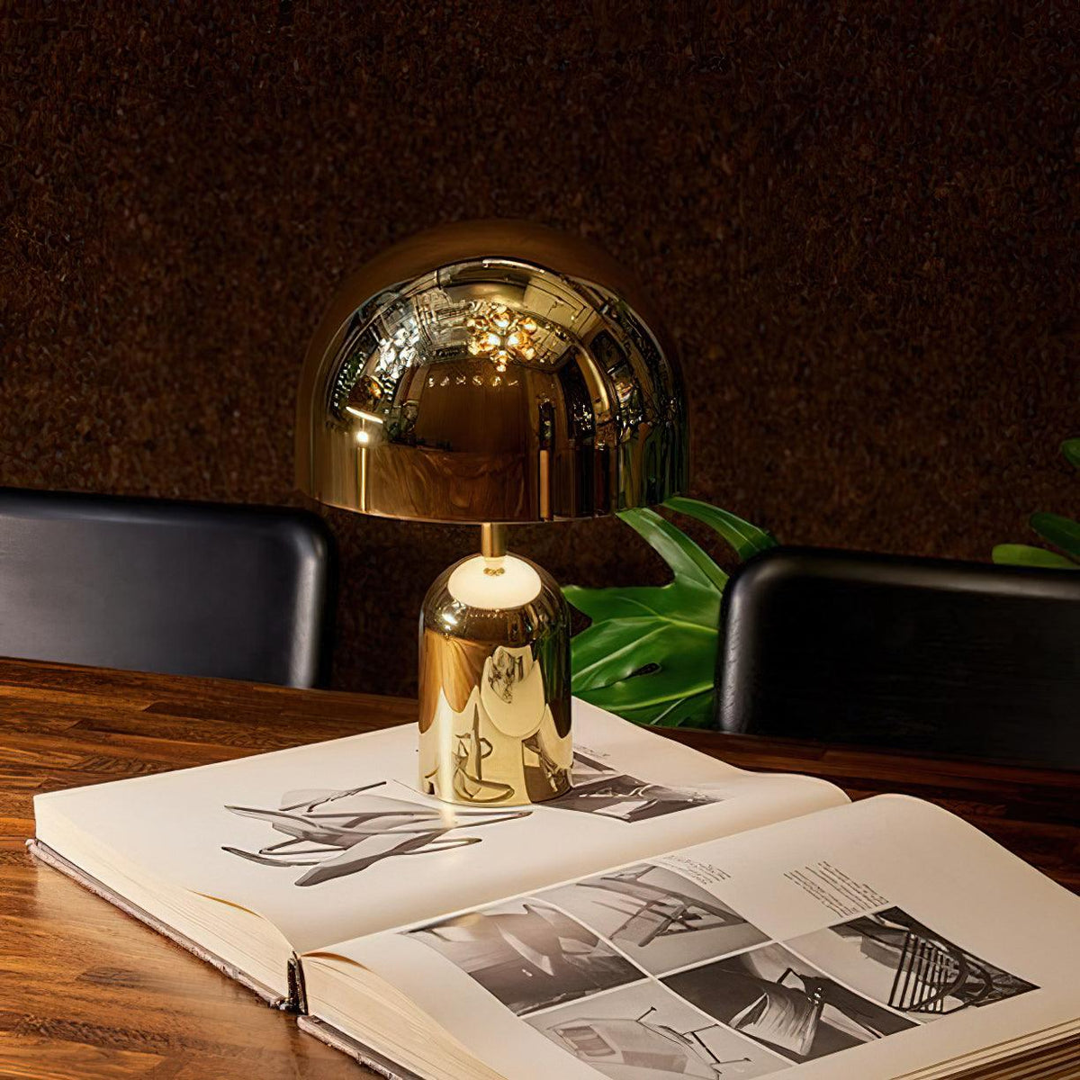 Ames de lujo Bell Table Light