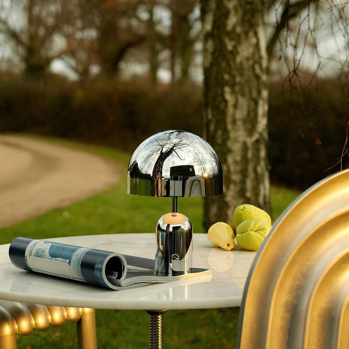 Ames de lujo Bell Table Light