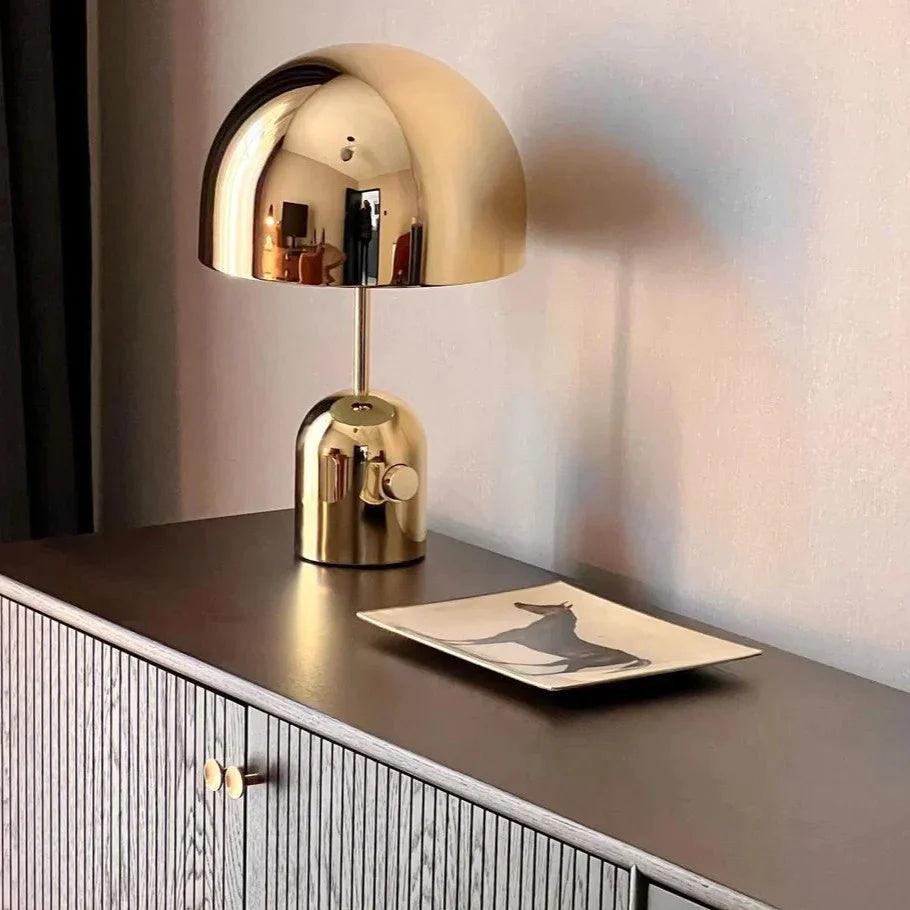 Ames de lujo Bell Table Light