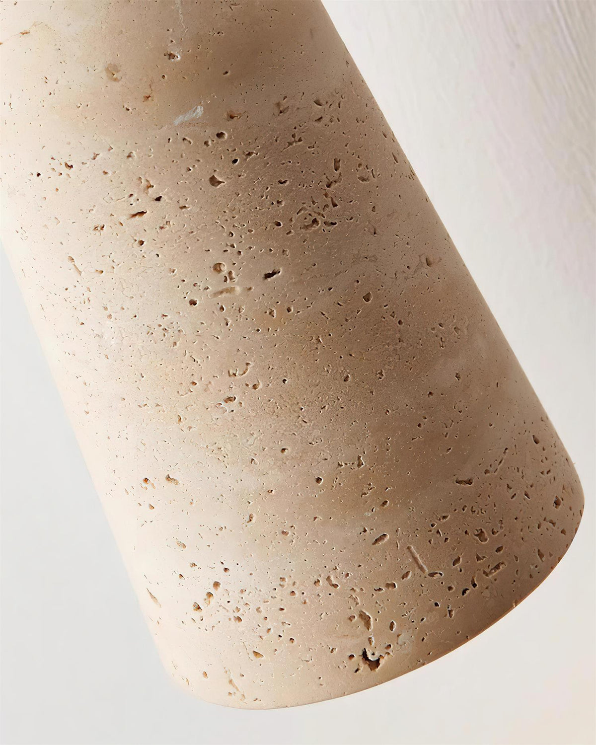 Nolira lámpara colgante de madera con pantalla de travertino natural