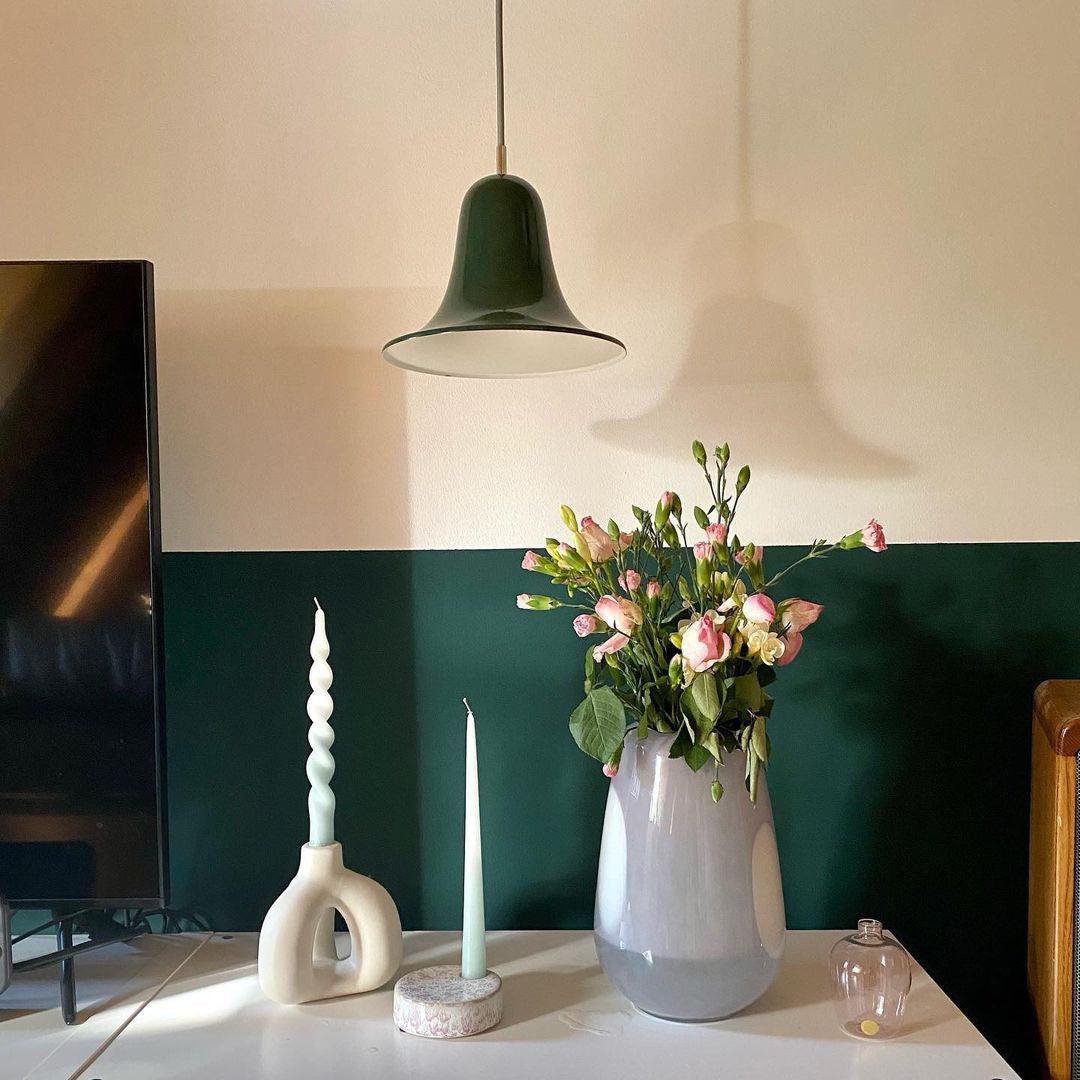 Nevin lámpara colgante minimalista con pantalla en forma de campana