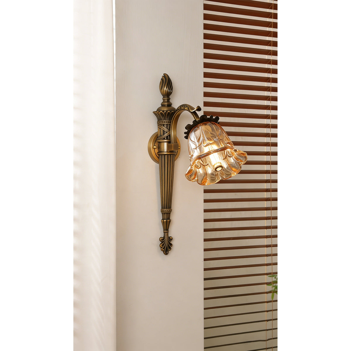 Viraerelia aplique de pared