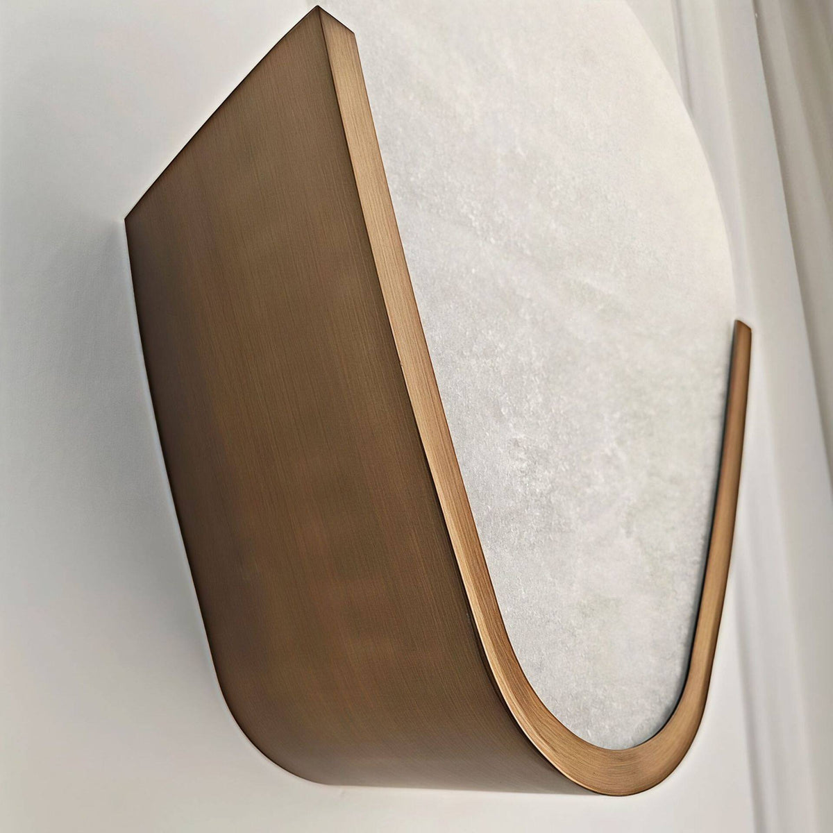 Bernina aplique de pared alabastro