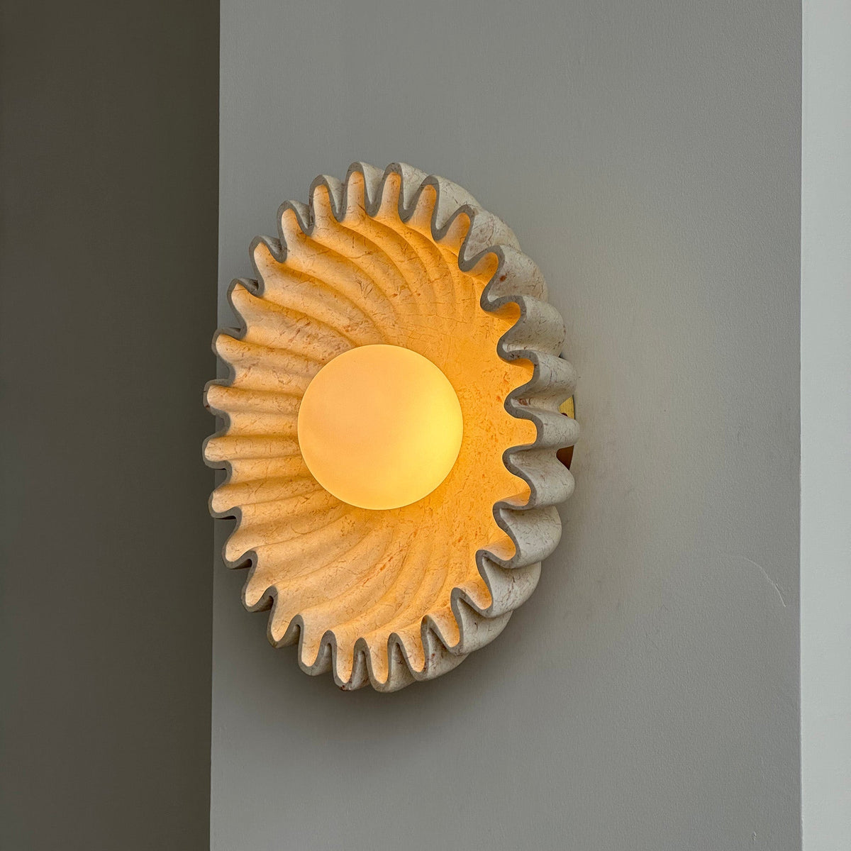 Avenisielle aplique de pared