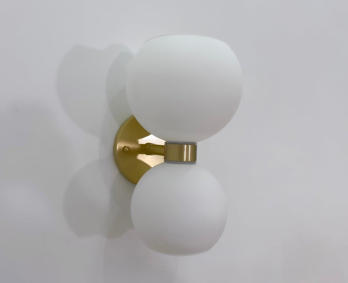 Umarion aplique de pared redondo con vidrio perla