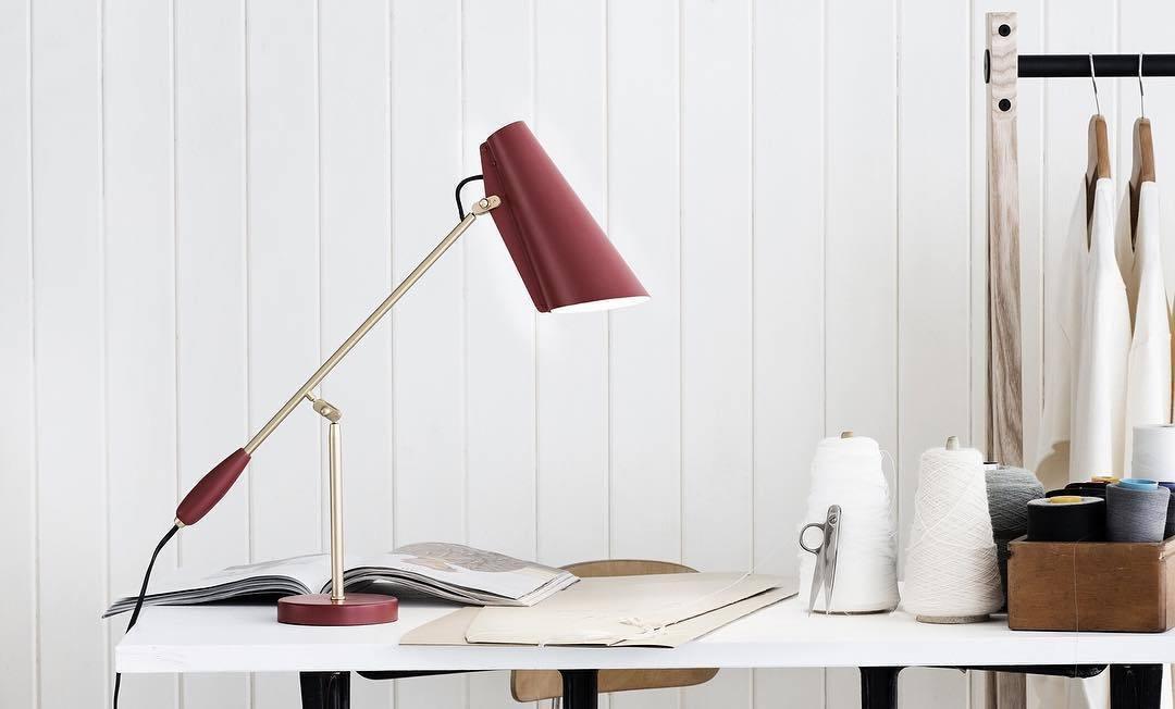 Orbix lámpara de mesa de acero estilo mid-century
