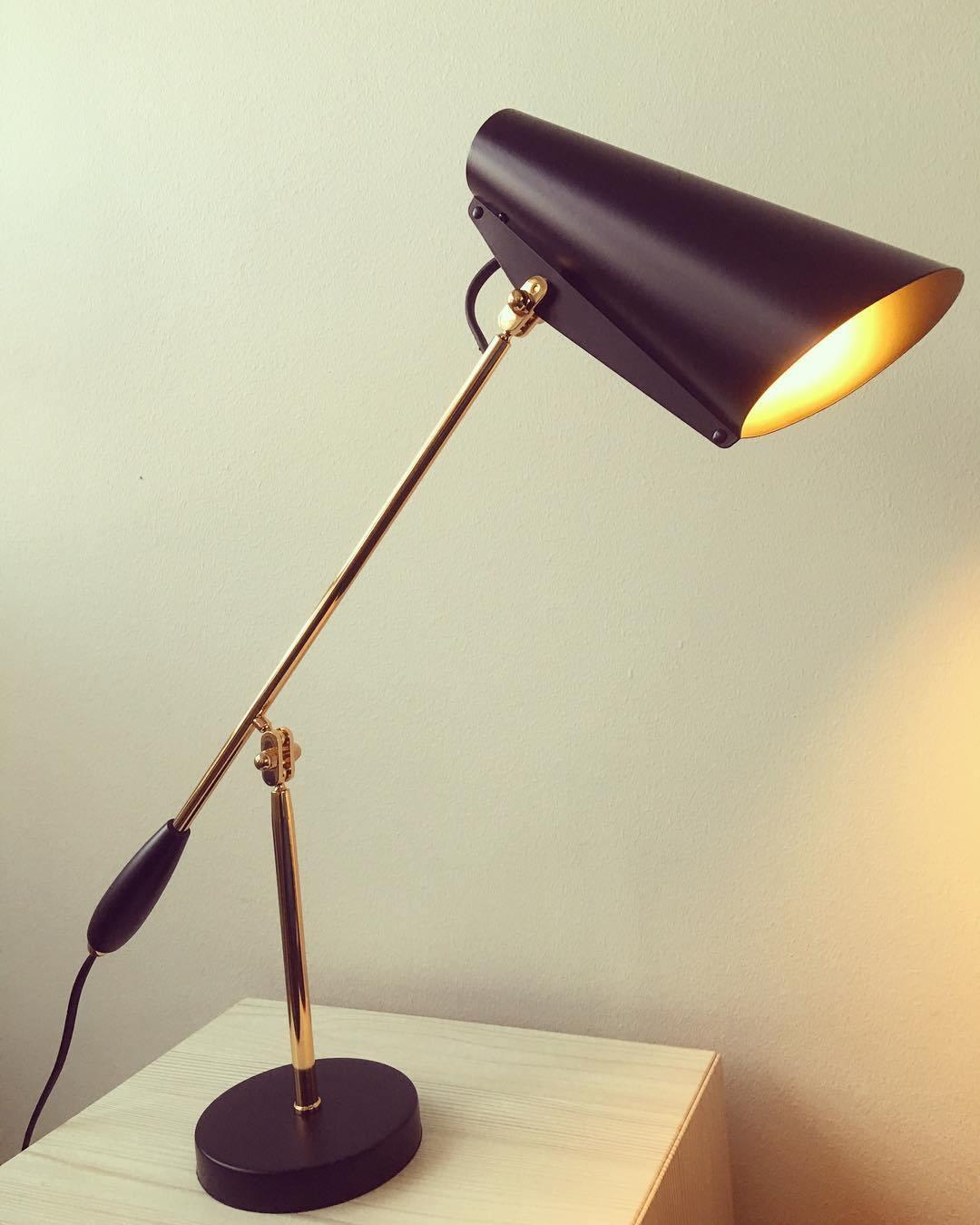 Orbix lámpara de mesa de acero estilo mid-century