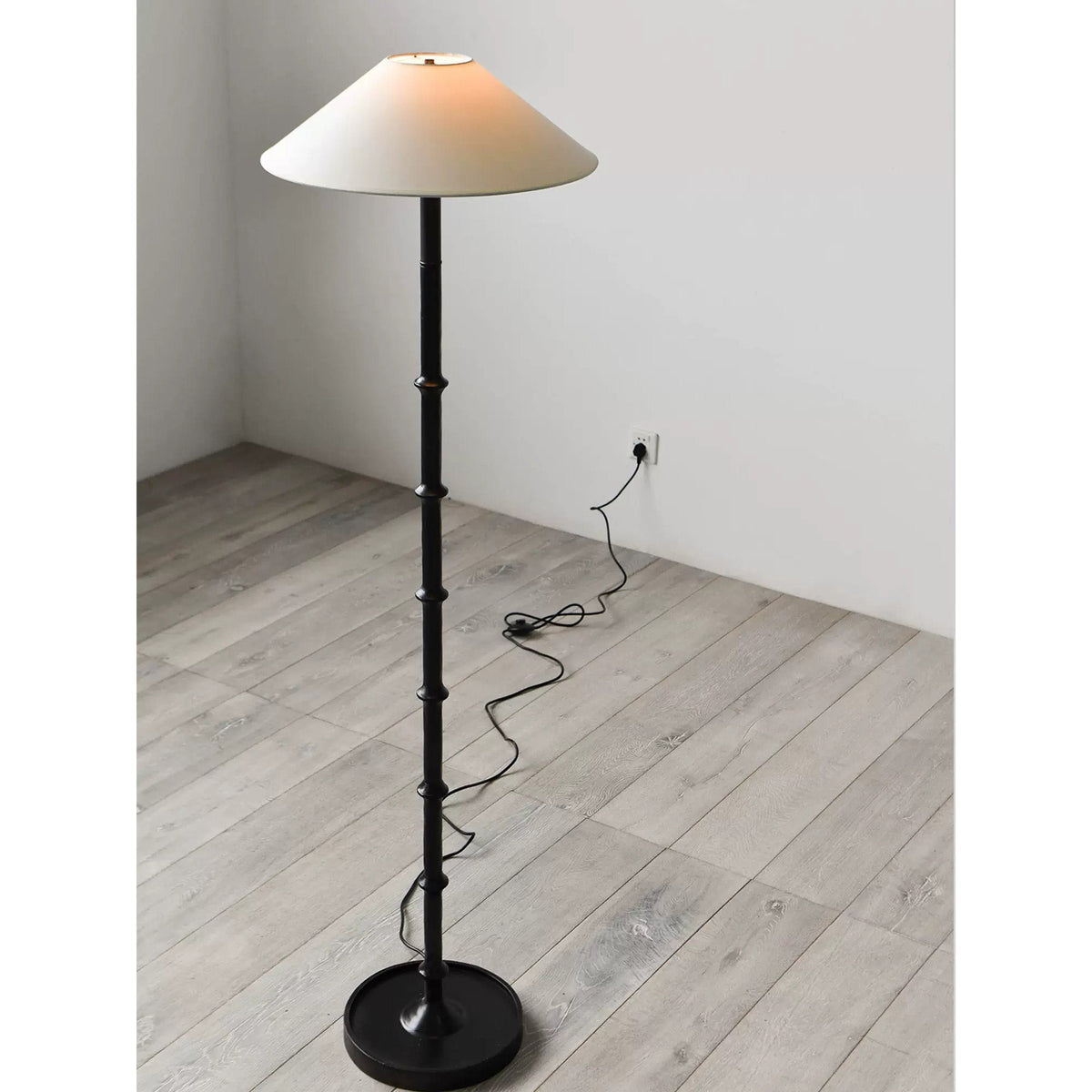 Luminelia lámpara de pie