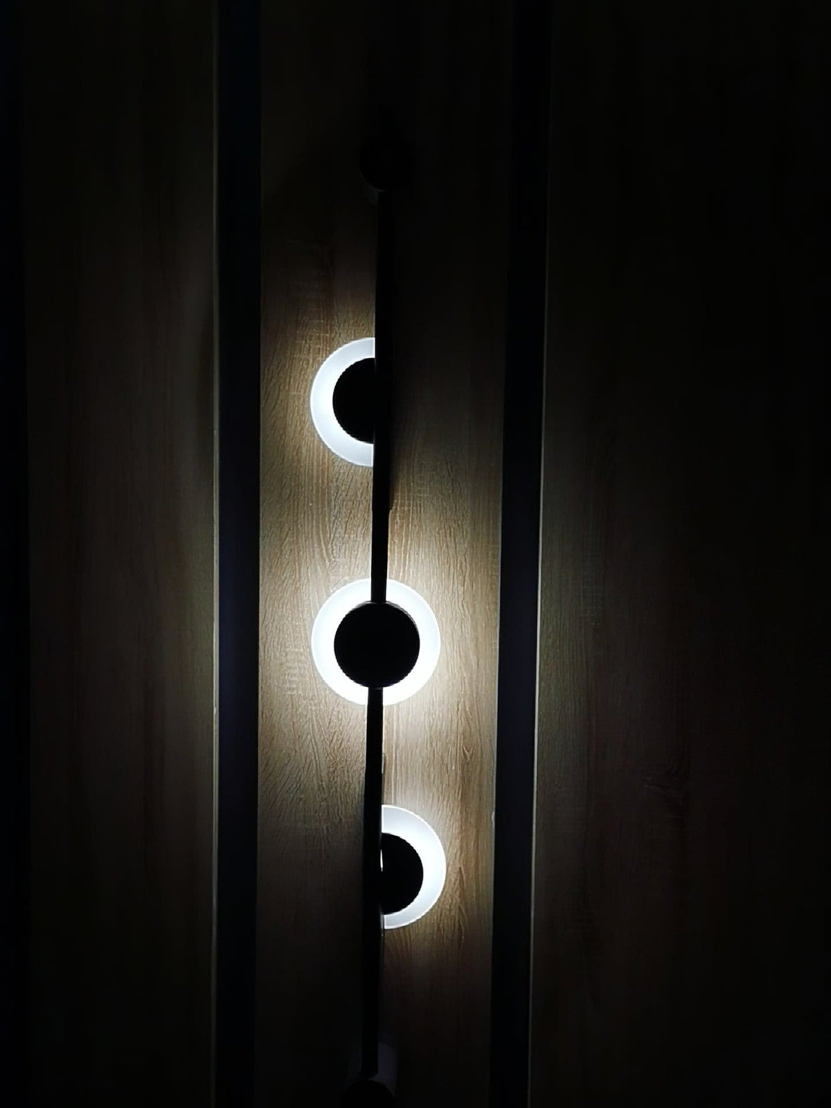 Slender aplique de pared alabastro moderno minimalista