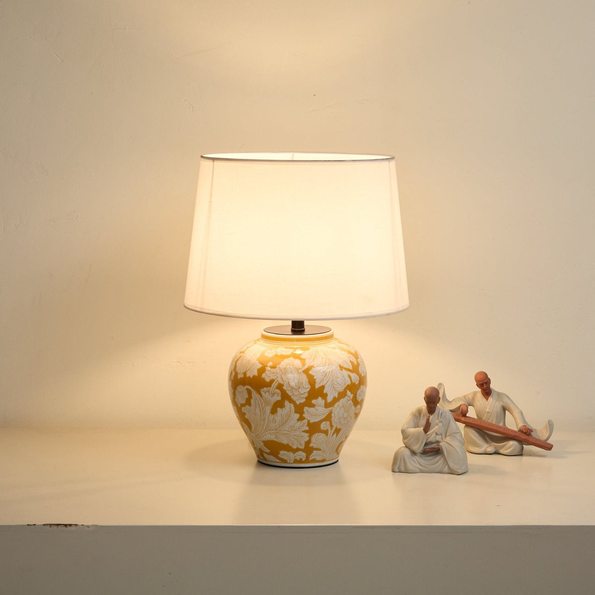 Ceriseria Blazing flor lámpara de mesa de cerámica