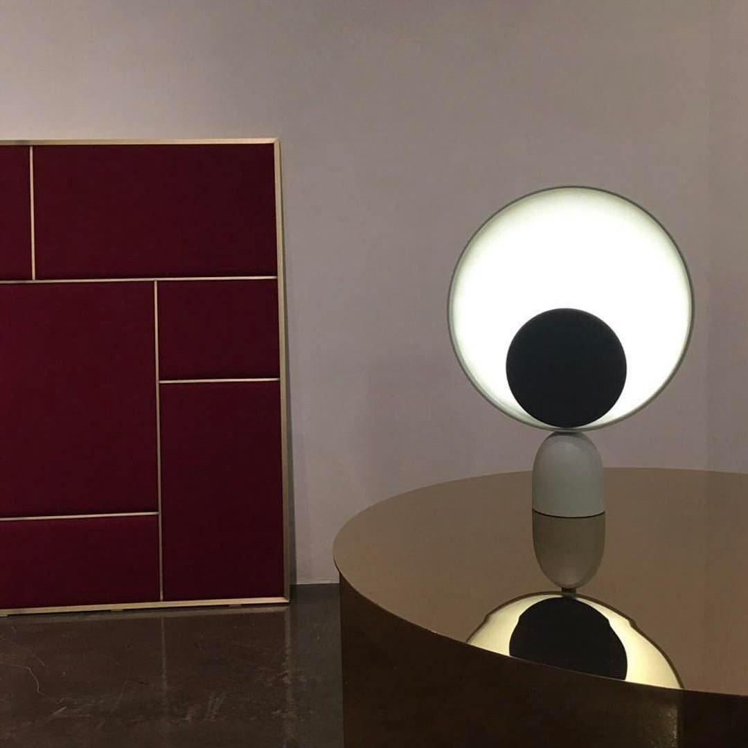 Prynd lámpara de mesa moderna