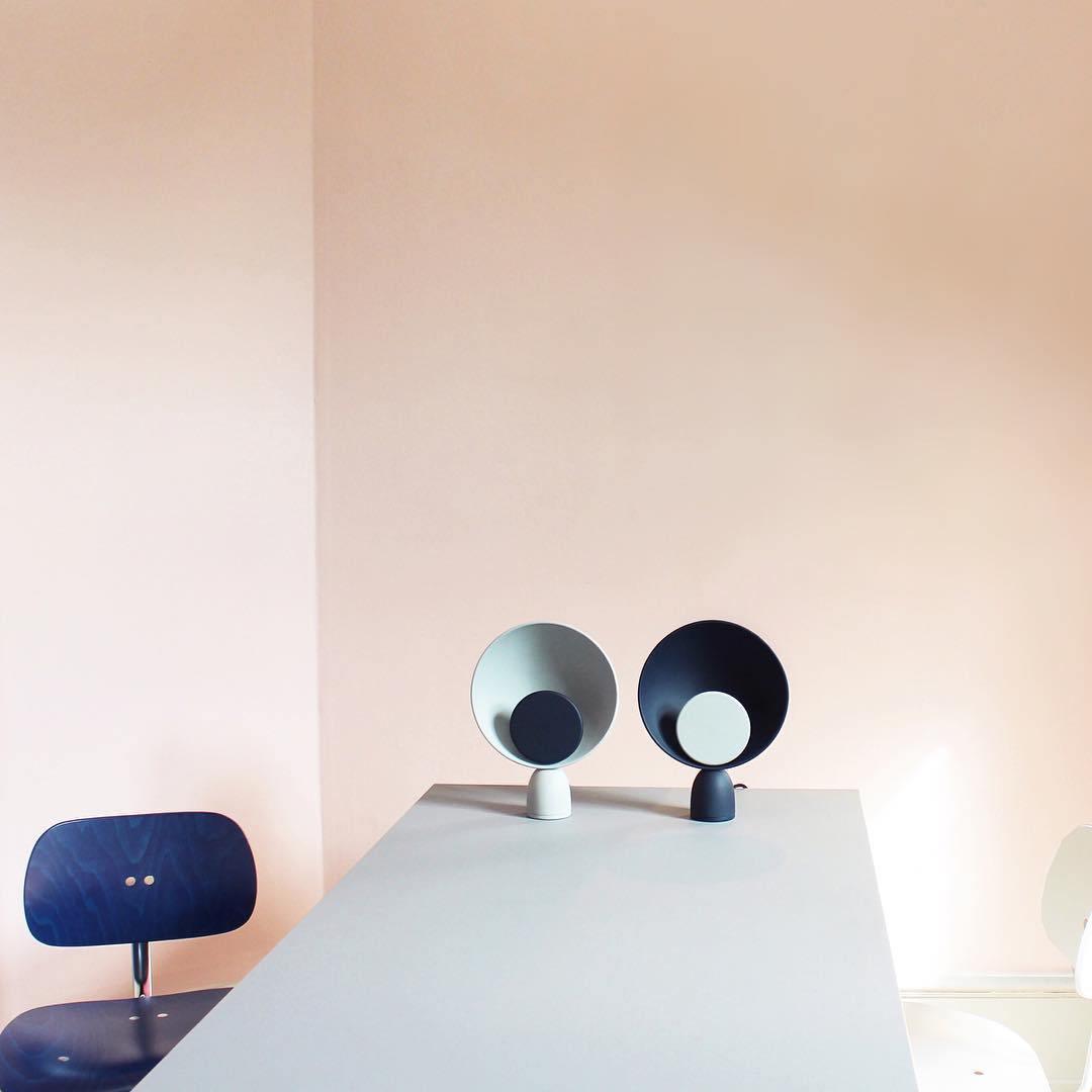 Prynd lámpara de mesa moderna