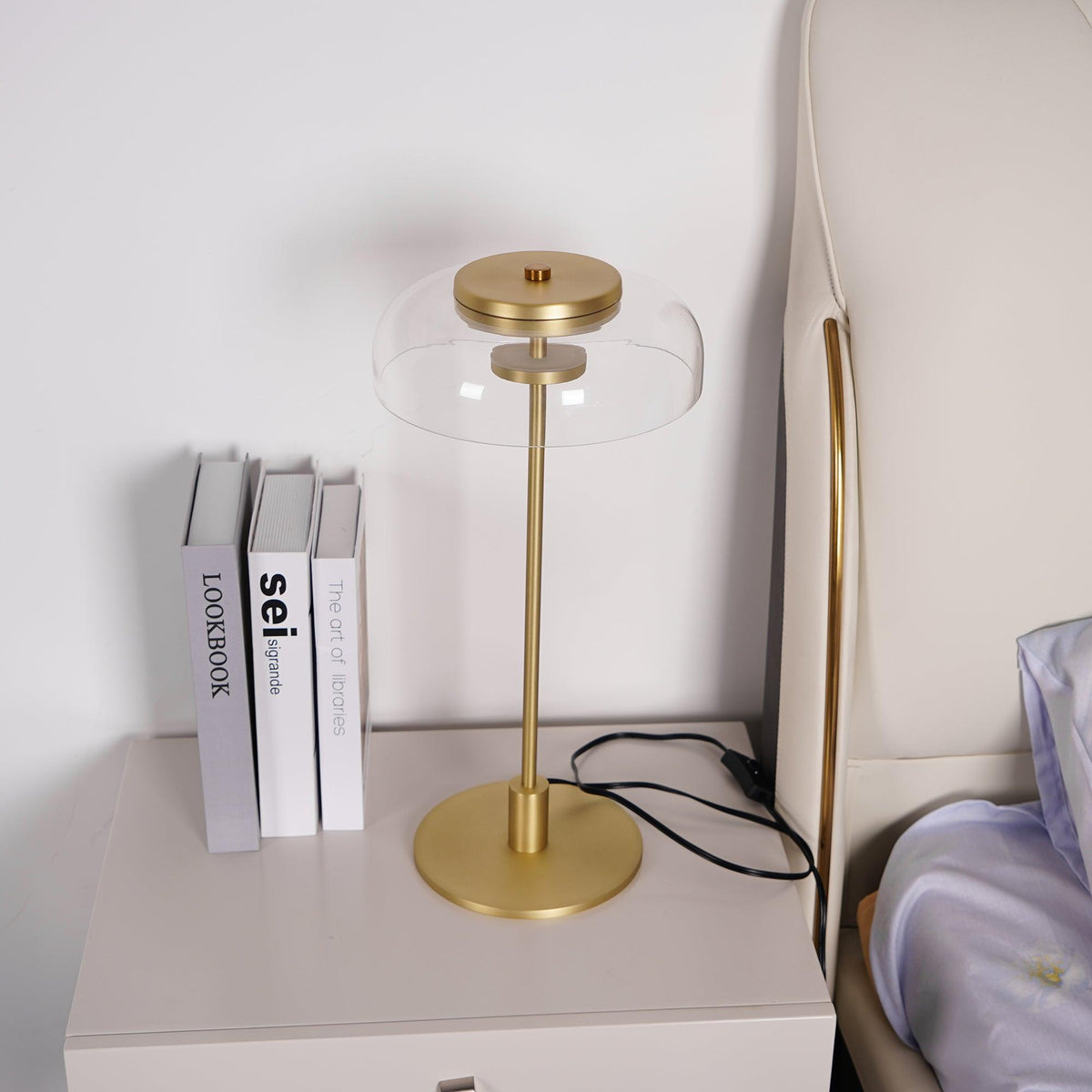Rinelette lámpara de mesa con pantalla de vidrio transparente y base de madera
