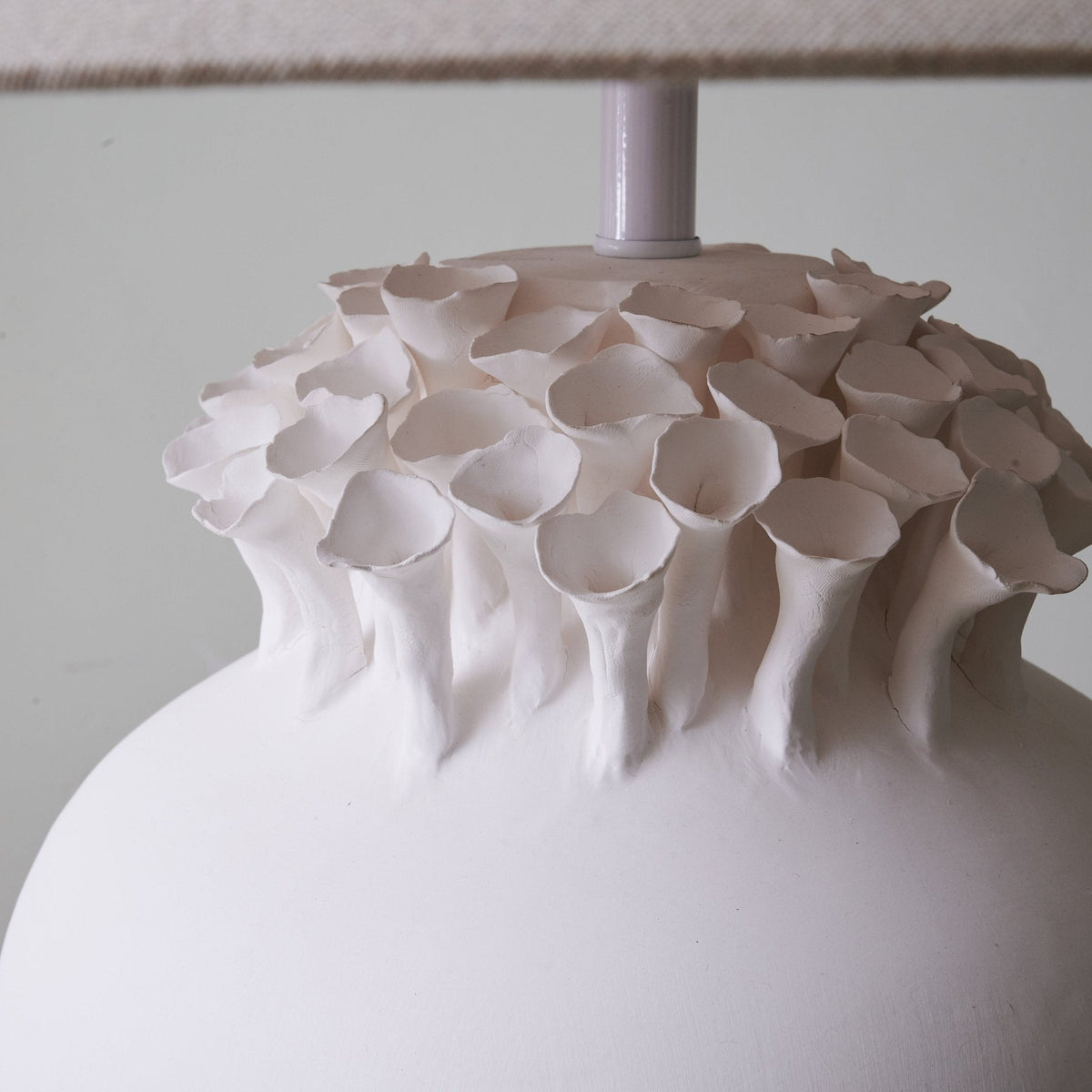 Poppy lámpara de mesa minimalista