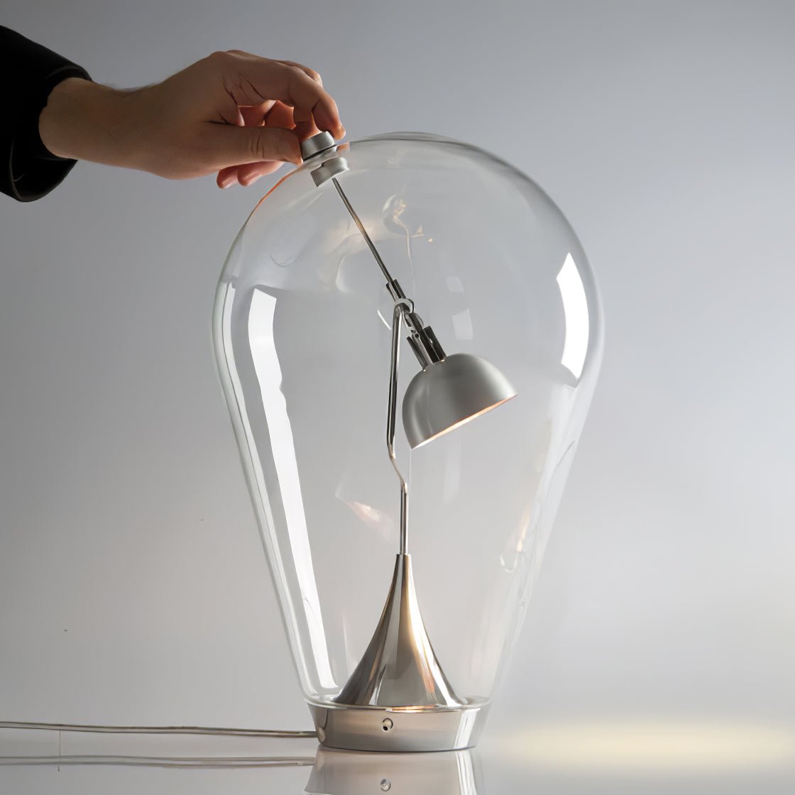 Veroce lámpara de mesa de vidrio industrial