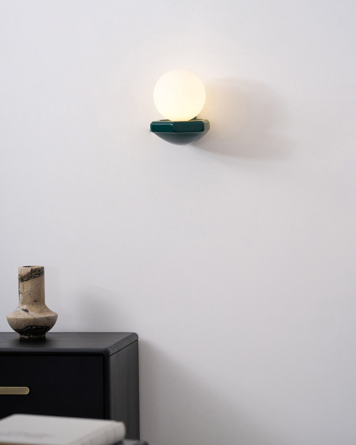 Viraerella aplique de pared