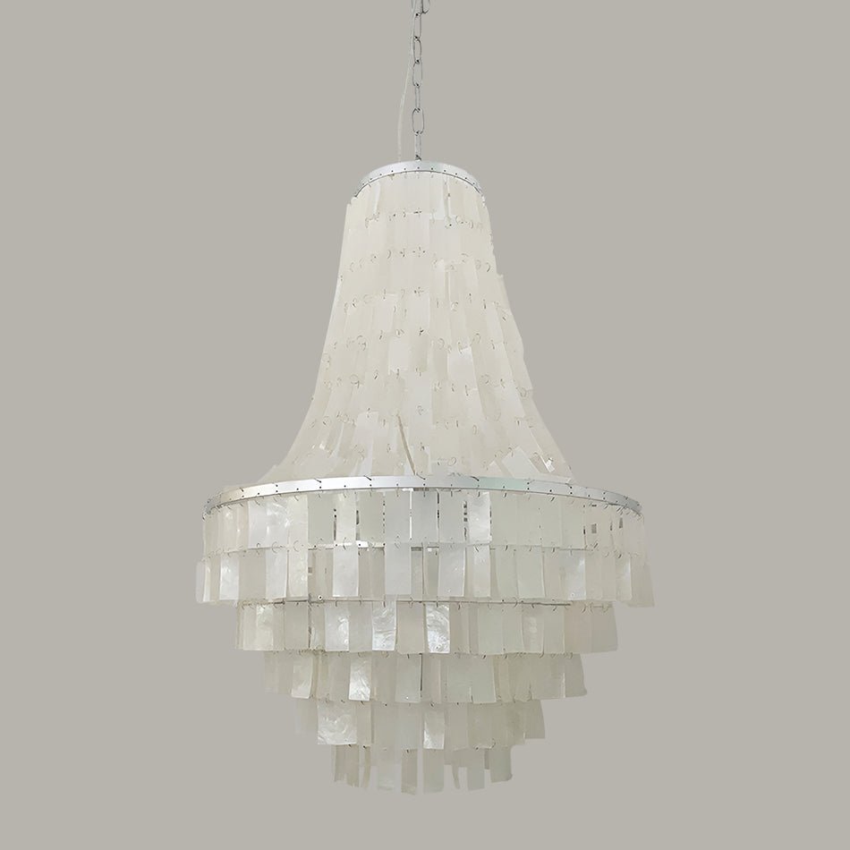 Naciira lámpara de araña Boho Shell Tiered