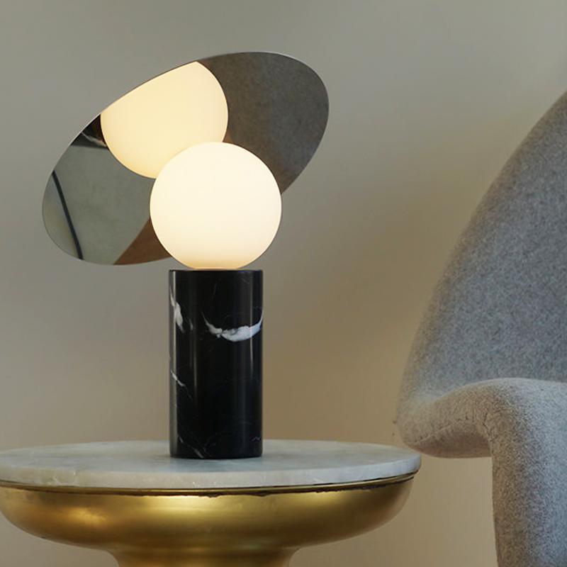 Dila lámpara de mesa minimalista de mármol