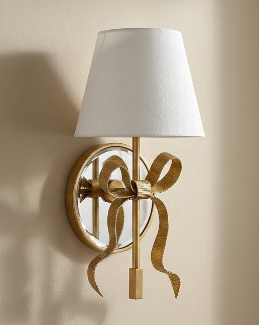 Coquette aplique de pared