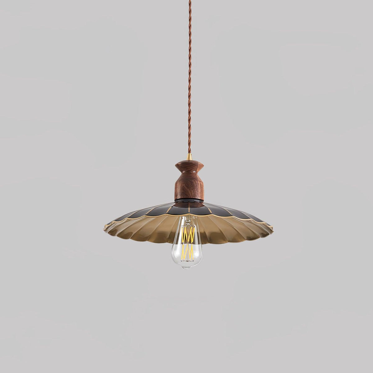 Qior lámpara colgante de latón clásico, elegancia y cresta en madera