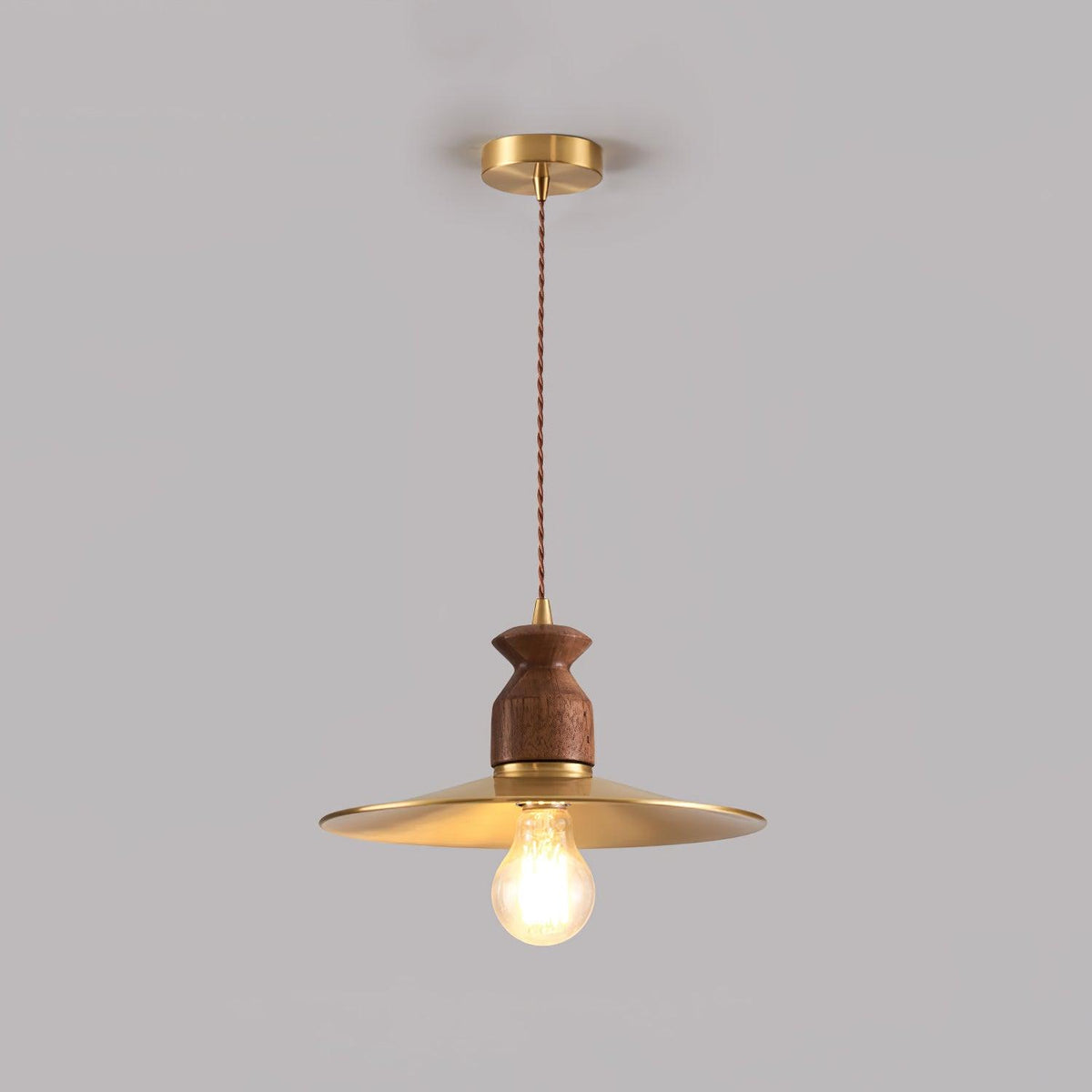 Qior lámpara colgante de latón clásico, elegancia y cresta en madera