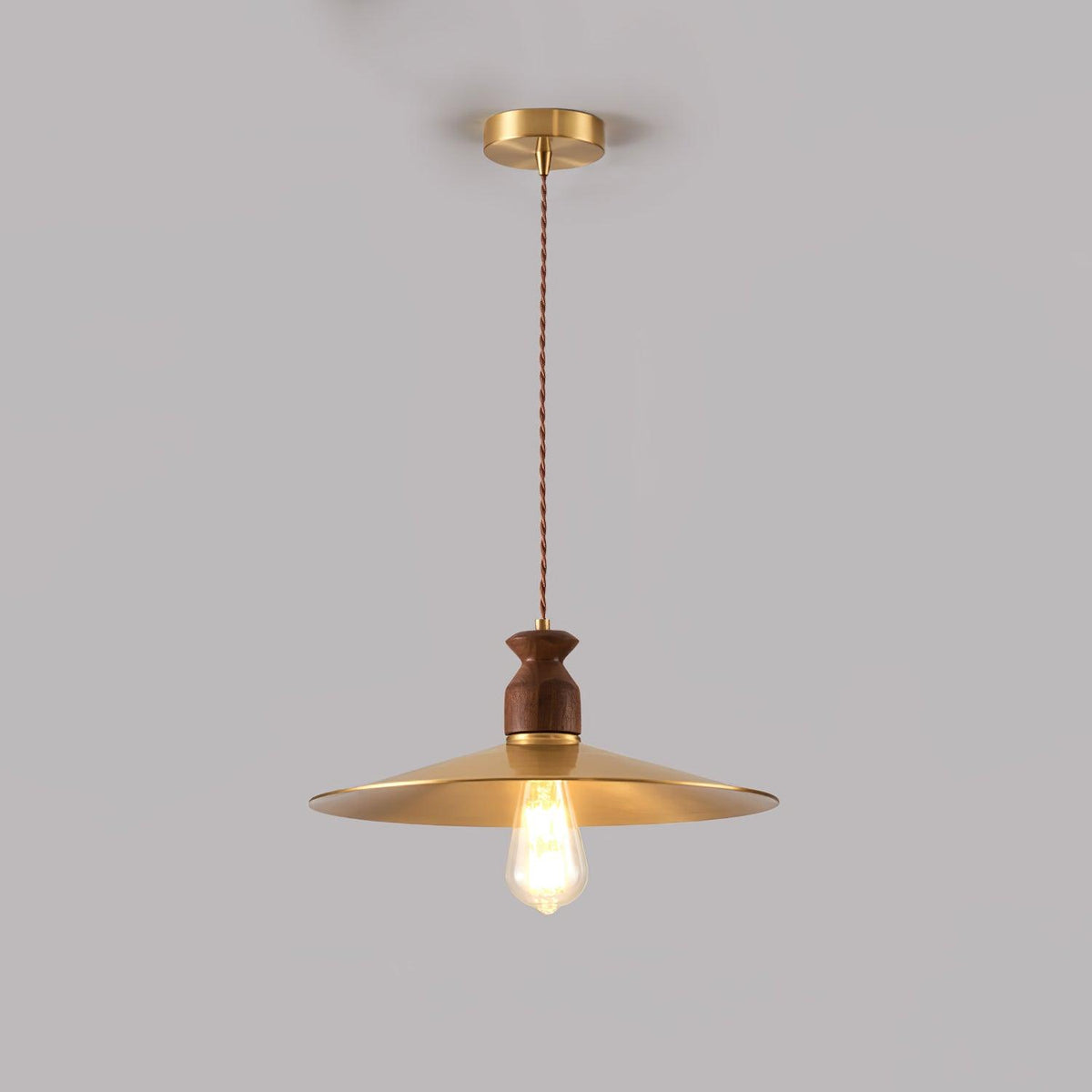 Qior lámpara colgante de latón clásico, elegancia y cresta en madera
