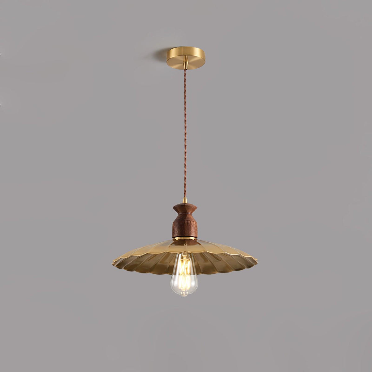 Qior lámpara colgante de latón clásico, elegancia y cresta en madera