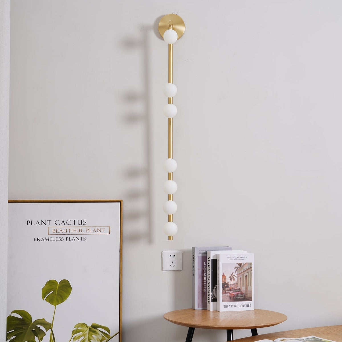 Rory aplique de pared moderno minimalista de tubo en latón y vidrio