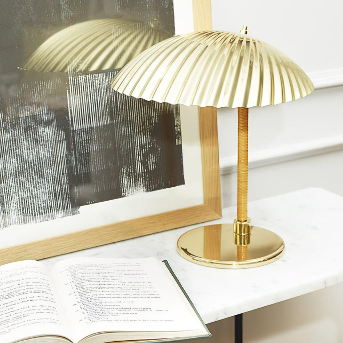 Zorare lámpara de mesa de latón glam
