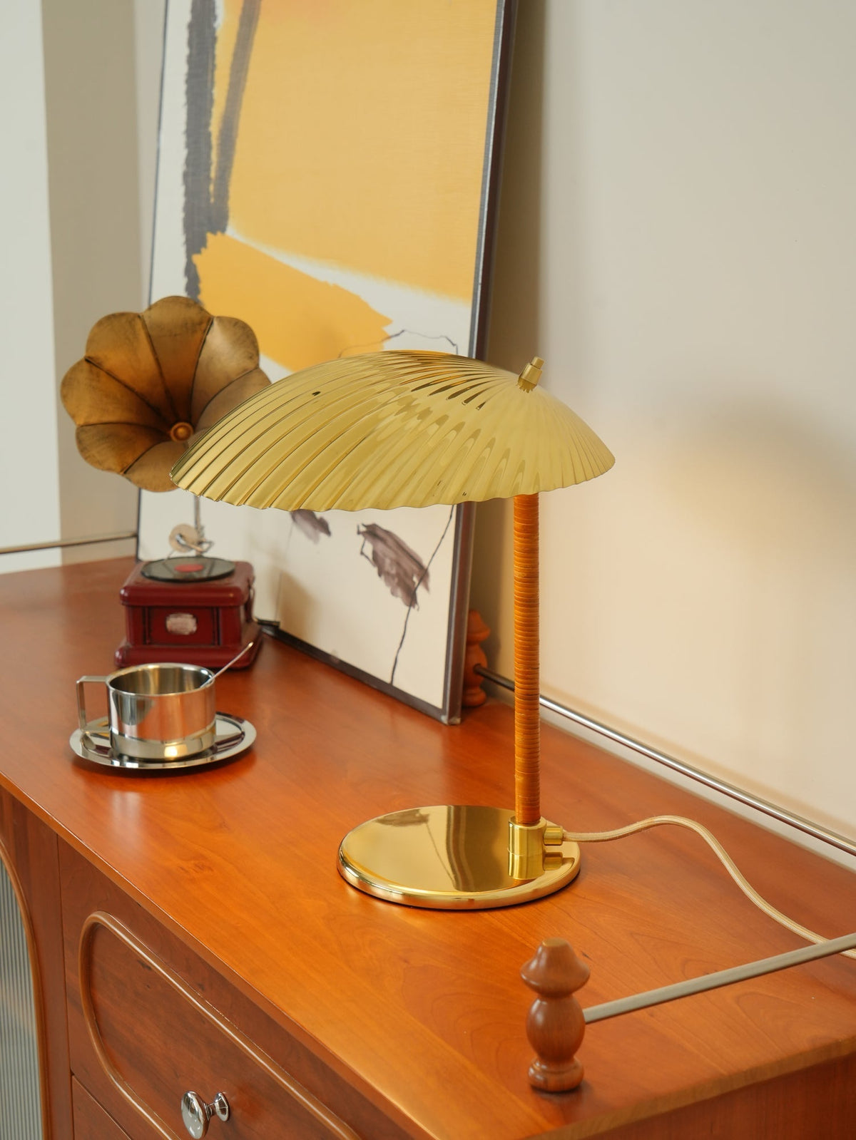 Zorare lámpara de mesa de latón glam