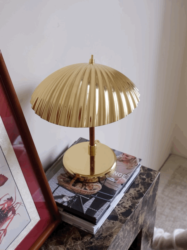 Zorare lámpara de mesa de latón glam
