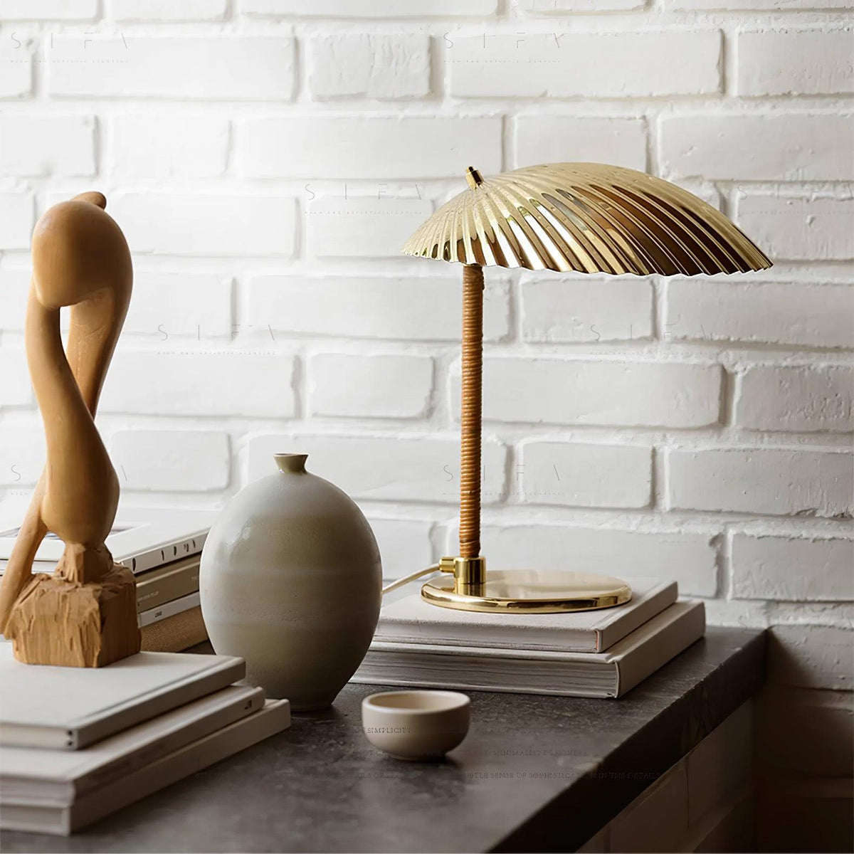 Zorare lámpara de mesa de latón glam