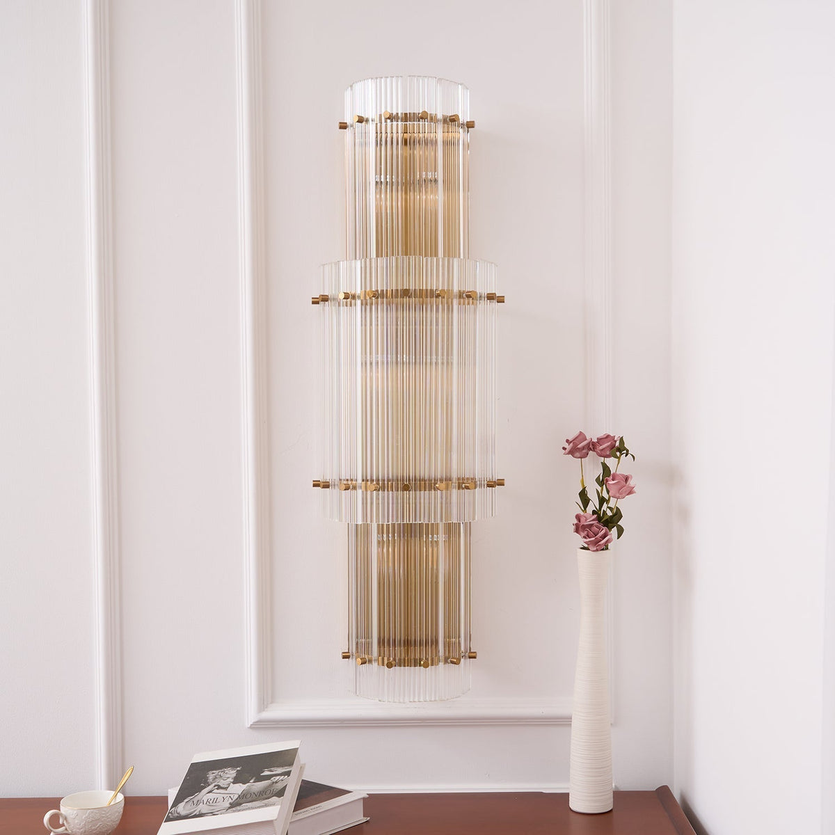 Liorivise aplique de pared con varillas de vidrio estratificado y acabado en cobre moderno