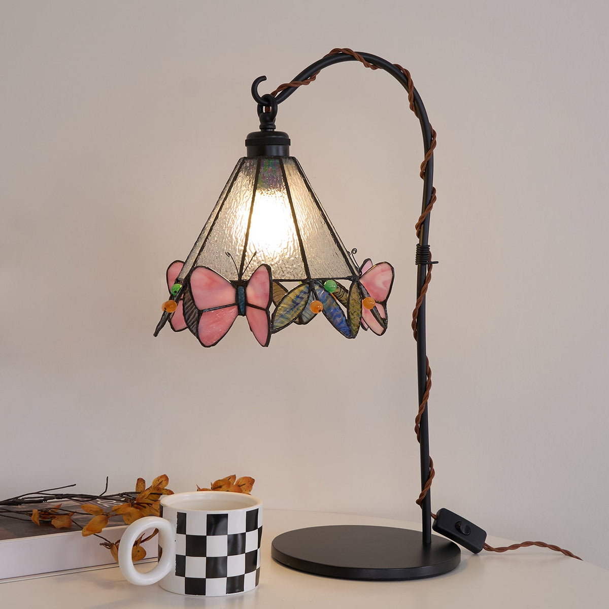 Teriirette lámpara de mesa