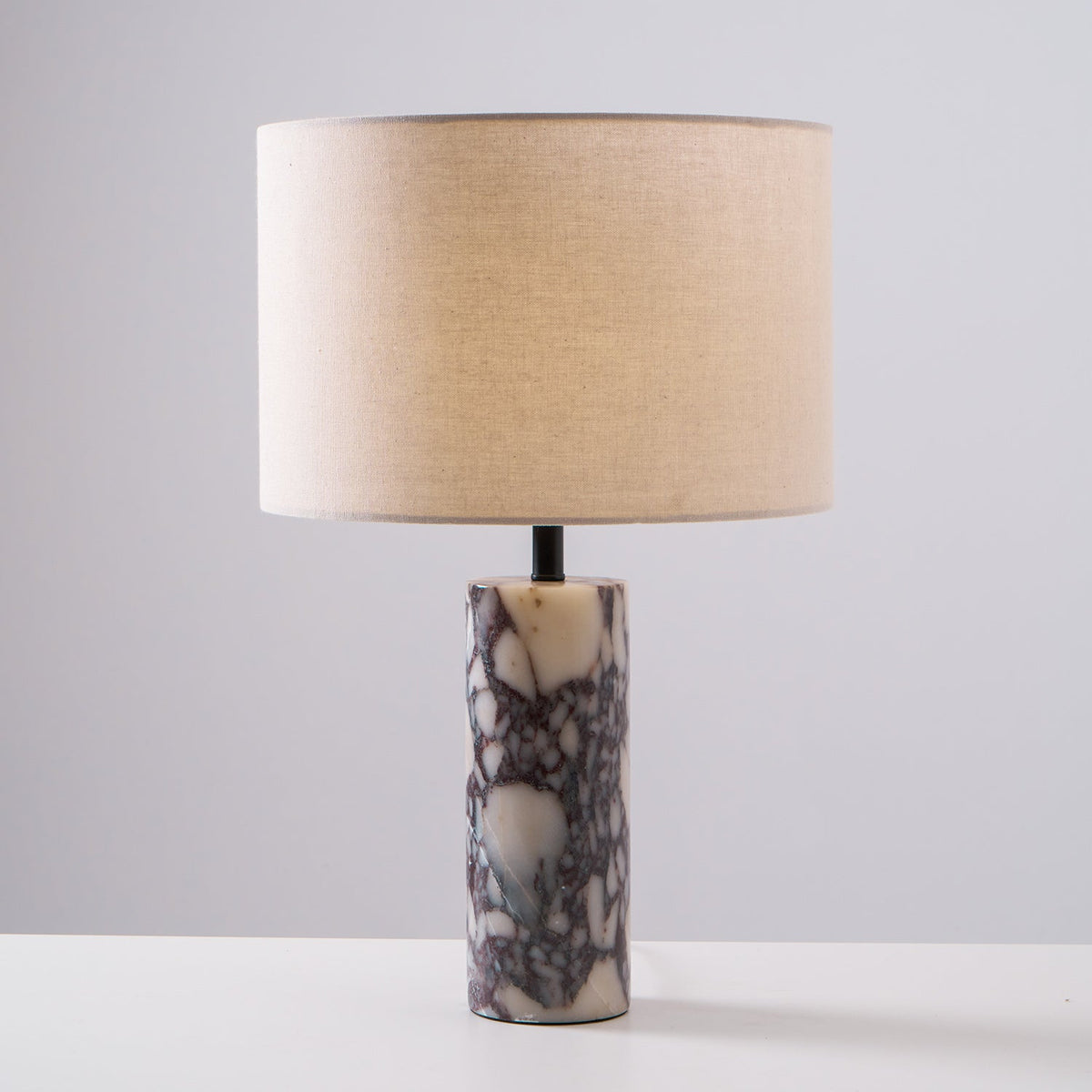 Vivo lámpara de mesa elegante de mármol