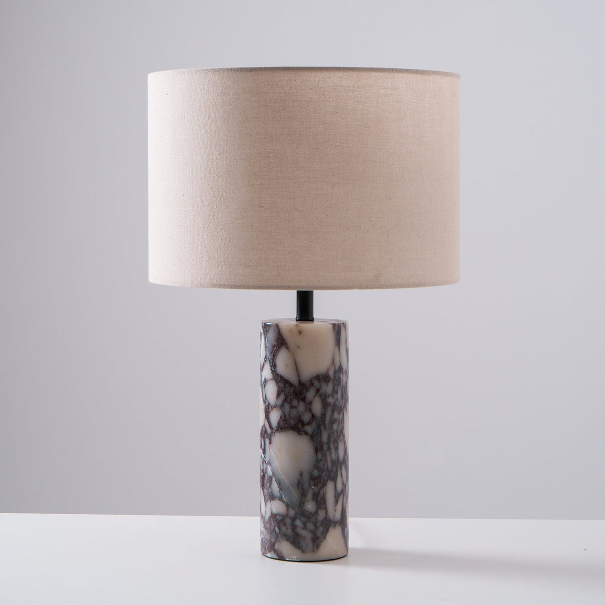 Vivo lámpara de mesa elegante de mármol