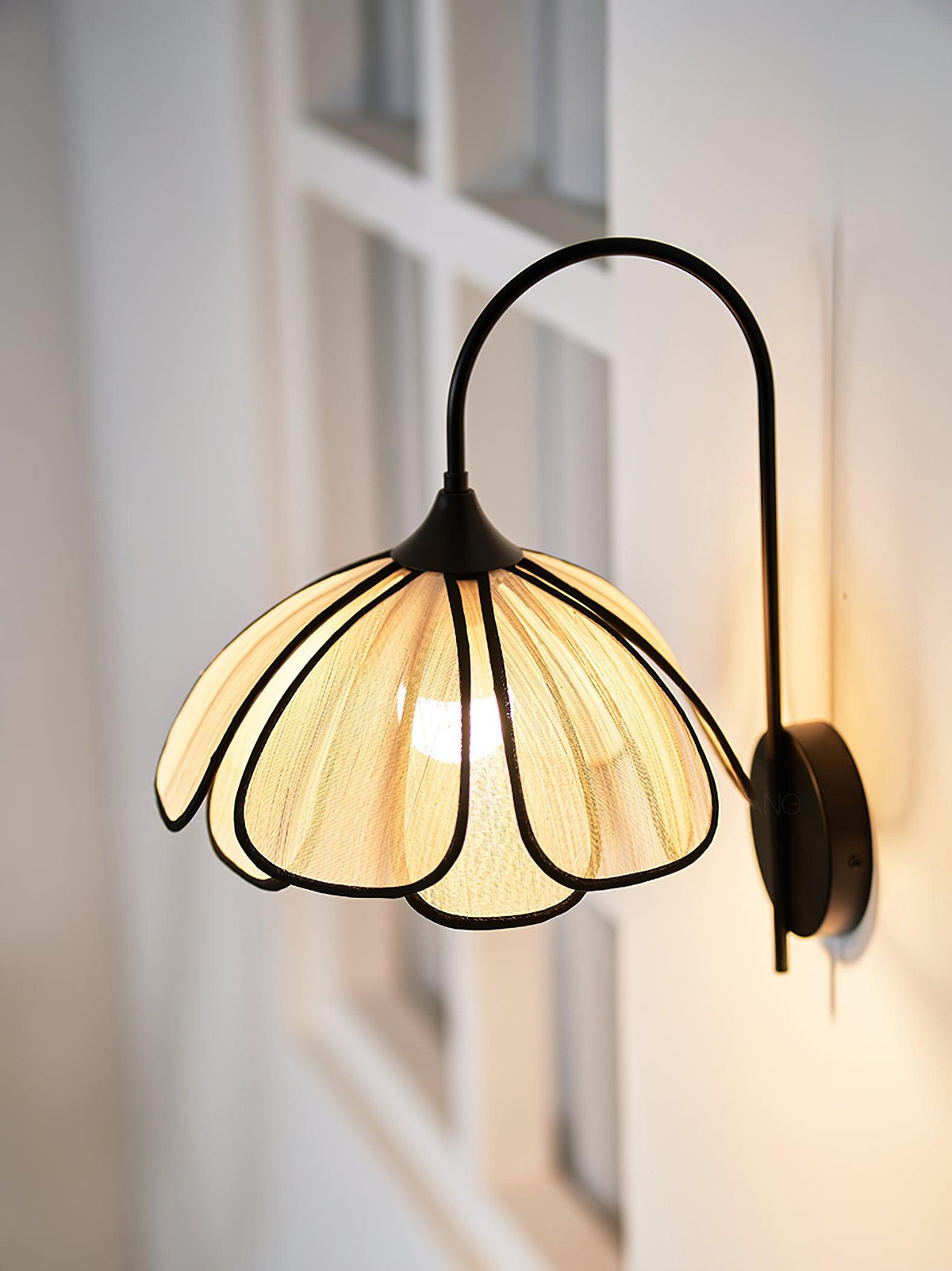 Ivsiliel aplique de pared Natural Burnt pétalo