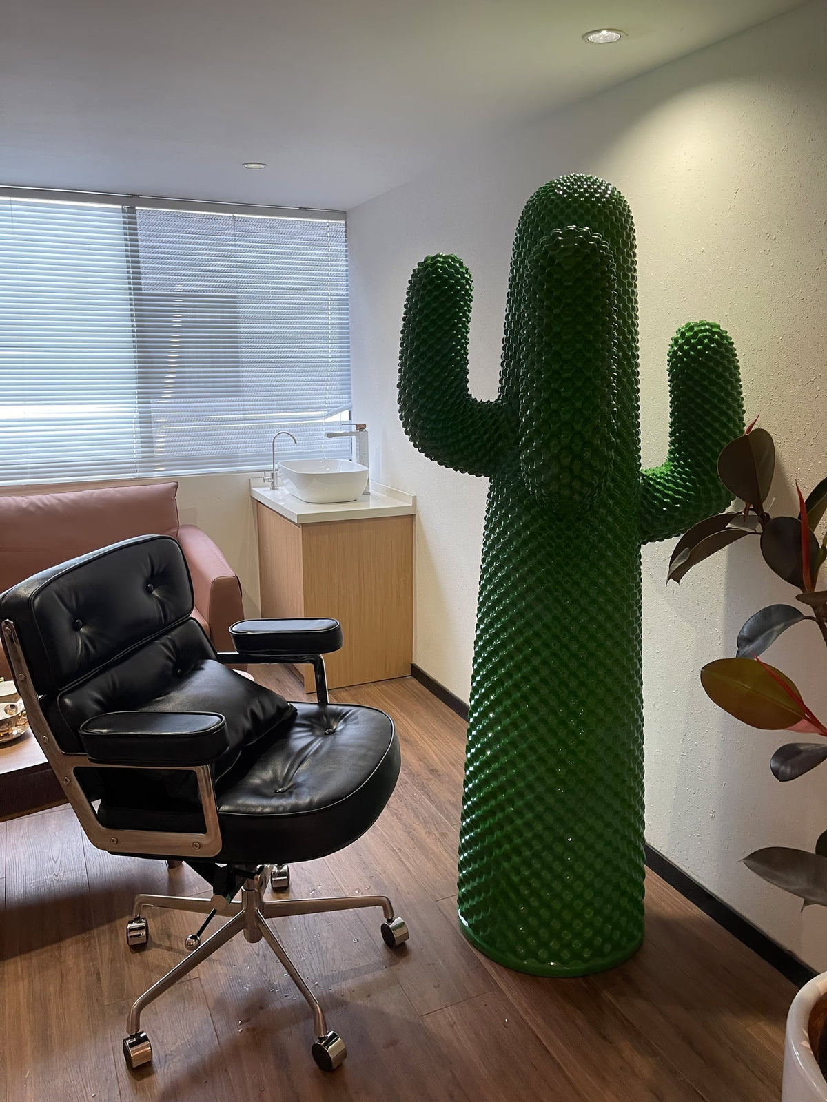 Mello Escultura de Cactus Colgante