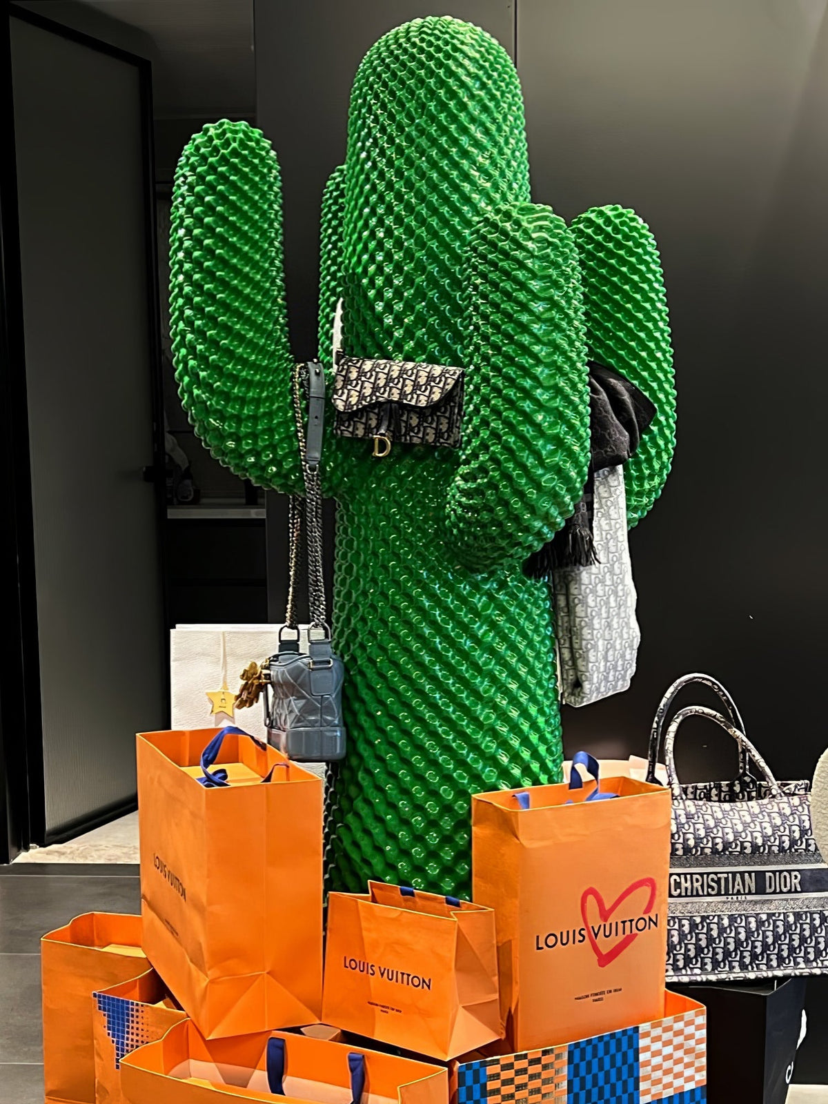 Mello Escultura de Cactus Colgante