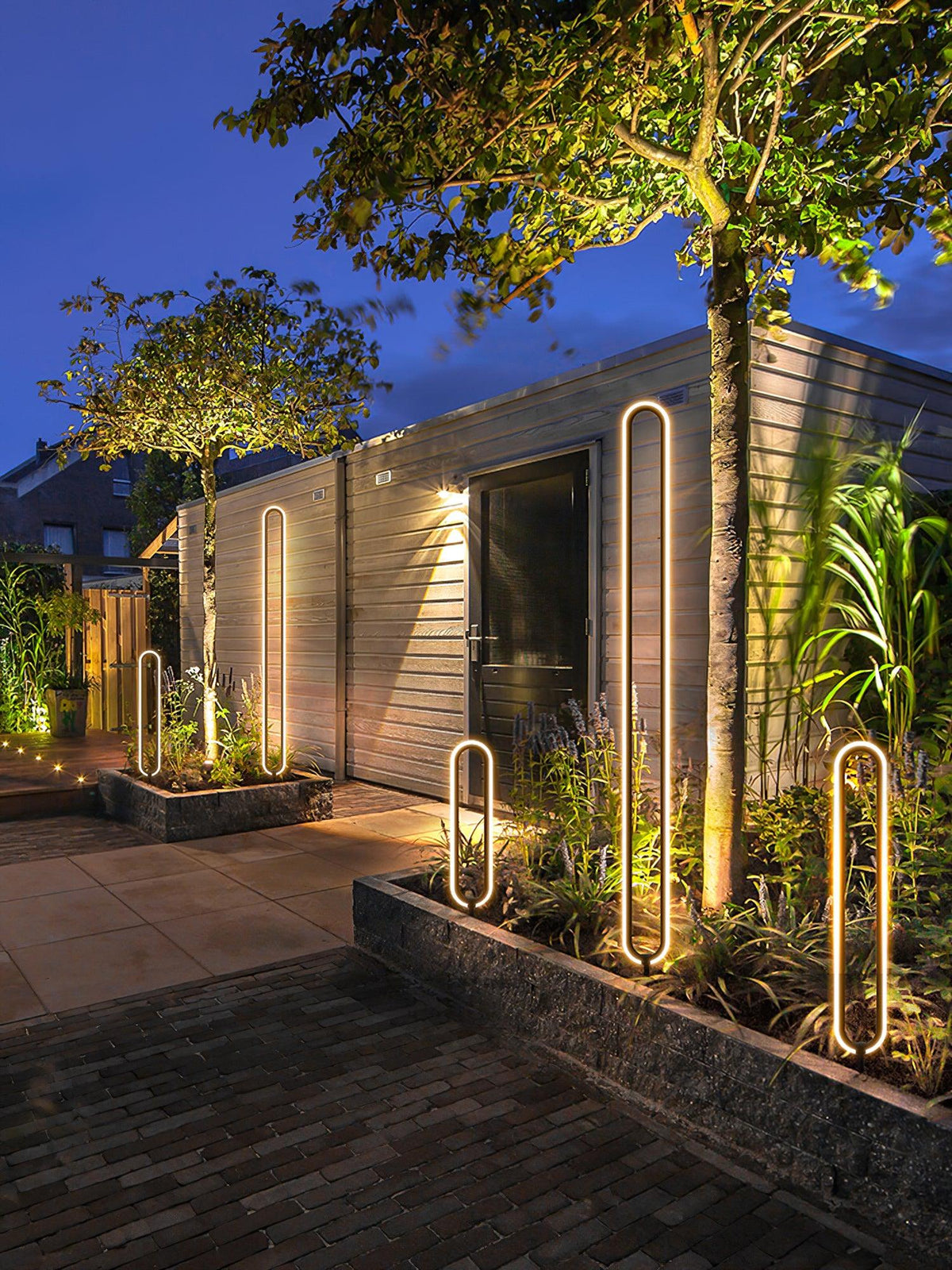 Ovalor luminaria exterior negra