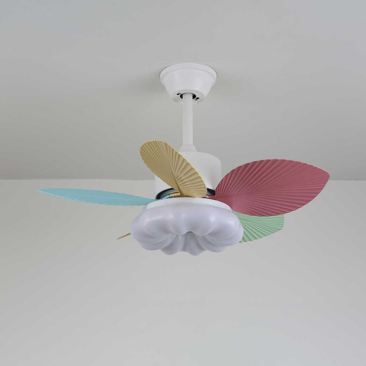 Celoia ventilador de techo con luz de vidrio colorido